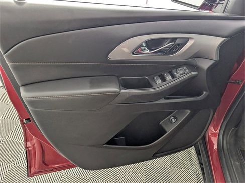 Used 2019 Chevrolet Traverse LT w/ LPO, Cargo Package image 13