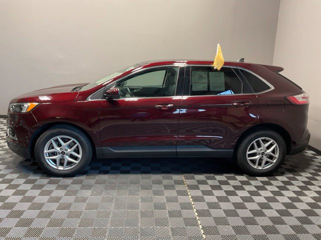Used 2024 Ford Edge SEL w/ Convenience Package AWD/4WD image 6
