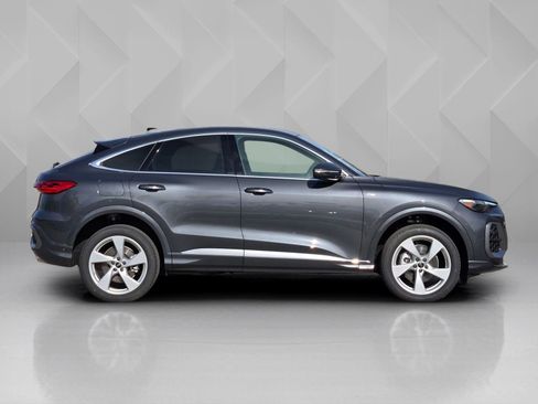 New 2025 Audi Q5 Premium Plus AWD/4WD image 7