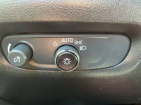 Certified 2023 Chevrolet Traverse LT AWD/4WD image 27