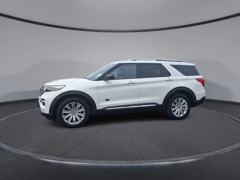 Certified 2023 Ford Explorer King Ranch w/ Technology Package image 4