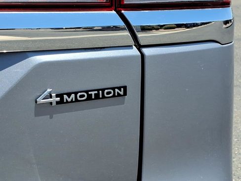 Certified 2024 Volkswagen Atlas SEL AWD/4WD image 17