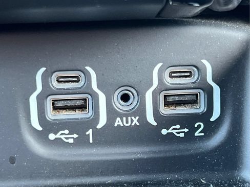 Used 2021 RAM 1500 Limited w/ Bed Utility Group AWD/4WD image 40