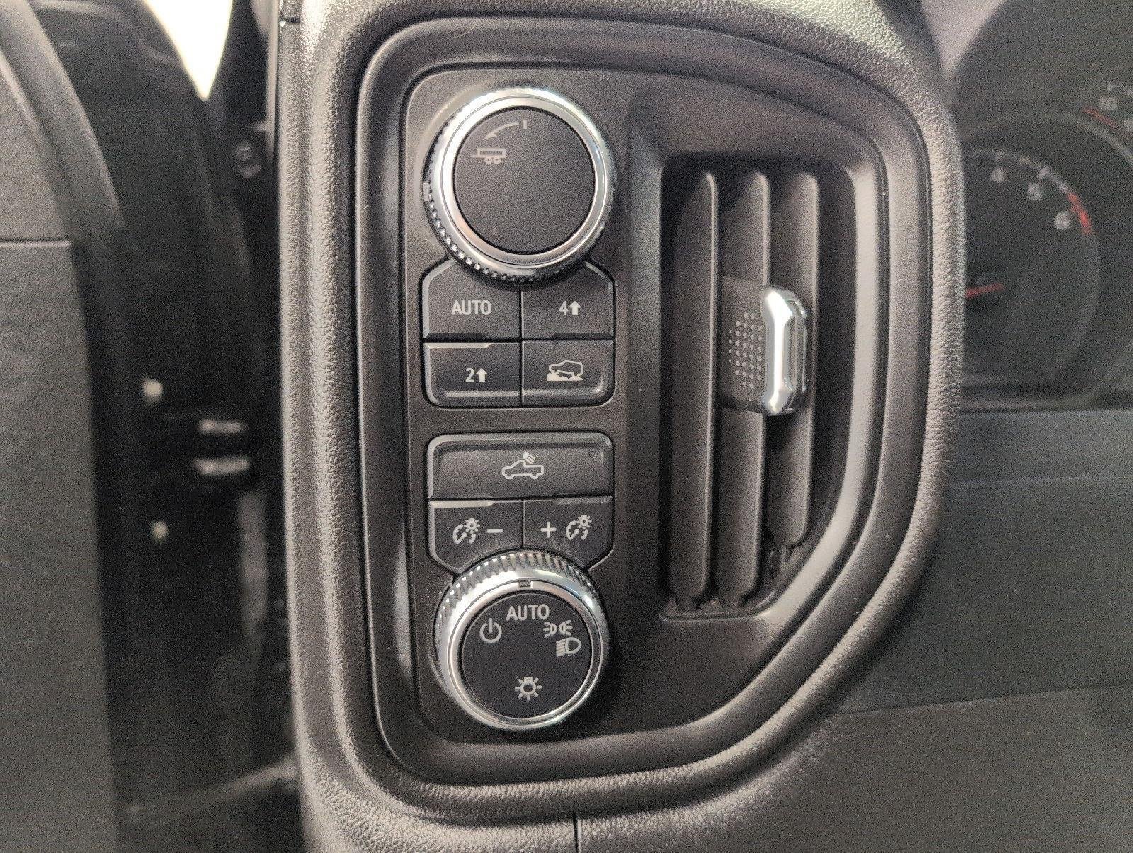 Used 2023 GMC Sierra 1500 Pro w/ Graphite Edition AWD/4WD image 39