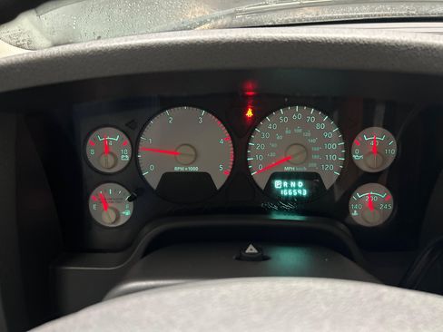 Used 2009 Dodge Ram 2500 Truck Laramie image 18