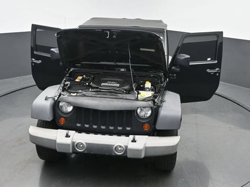 Used 2013 Jeep Wrangler Sport AWD/4WD image 56