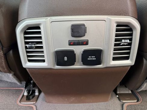 Used 2019 Ford F350 King Ranch w/ King Ranch Ultimate Package AWD/4WD image 23