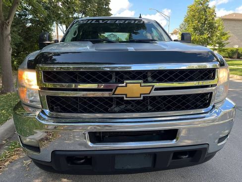 Used 2014 Chevrolet Silverado 2500 LT w/ Interior Plus Package image 2