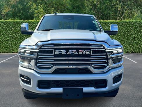 Used 2026 RAM 2500 Laramie AWD/4WD image 9
