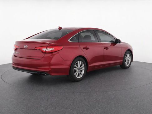 Used 2016 Hyundai Sonata SE FWD image 4