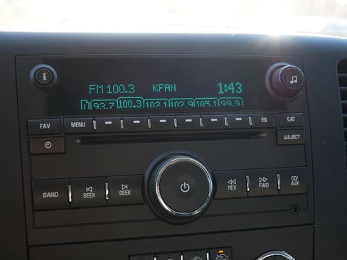 Used 2014 Chevrolet Silverado 3500 LT w/ Interior Plus Package image 18