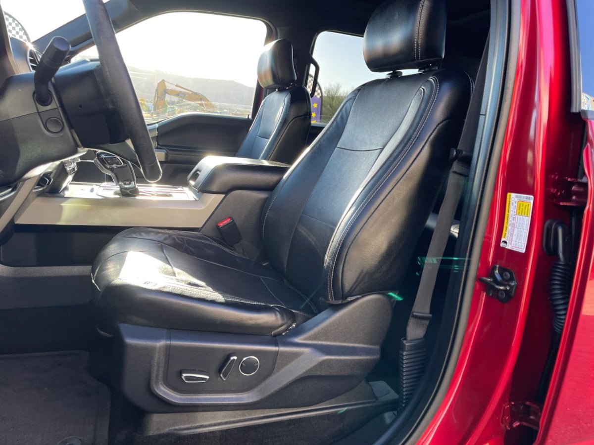 Used 2015 Ford F150 Lariat w/ Equipment Group 502A Luxury AWD/4WD image 16