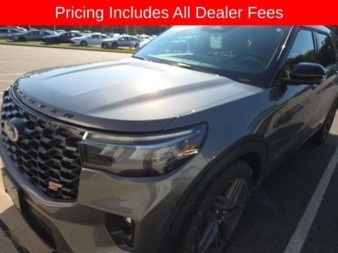 Used 2026 Ford Explorer ST w/ Sun And Sound Package AWD/4WD image 5