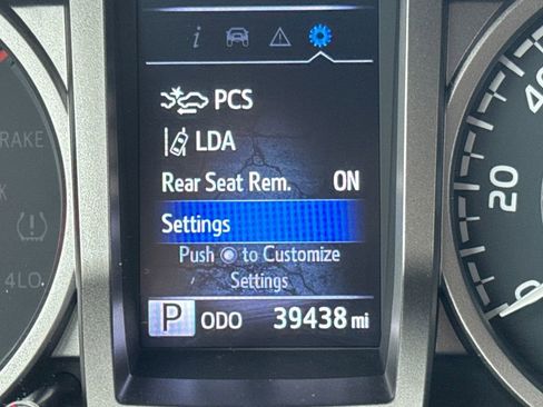 Used 2023 Toyota Tacoma SR5 image 18