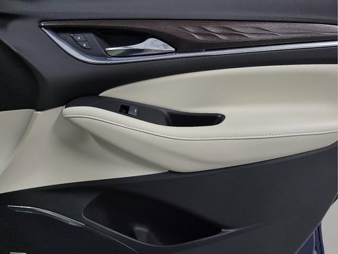 Used 2023 Buick Enclave Avenir w/ Trailering Package, 5000 lbs. image 16