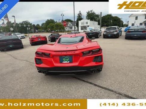 Certified 2022 Chevrolet Corvette Stingray Preferred Cpe w/ Engine Appearance Package RWD image 9