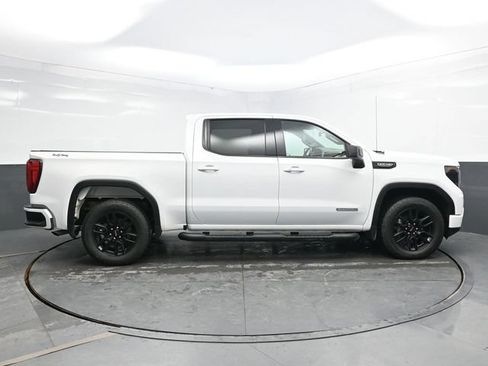 Used 2023 GMC Sierra 1500 Elevation AWD/4WD image 9
