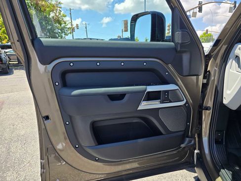 Used 2024 Land Rover Defender 110 S AWD/4WD image 21