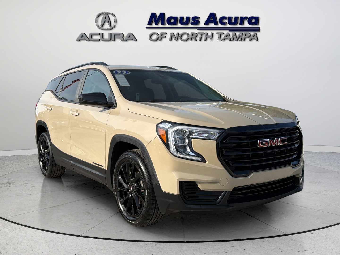 Used 2023 GMC Terrain SLE w/ Driver Convenience Package FWD image 3