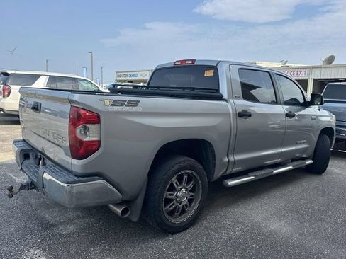 Used 2014 Toyota Tundra SR5 w/ SR5 Upgrade Package AWD/4WD image 18