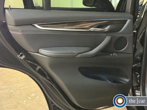 Used 2018 BMW X5 xDrive35i w/ M Sport Package image 15