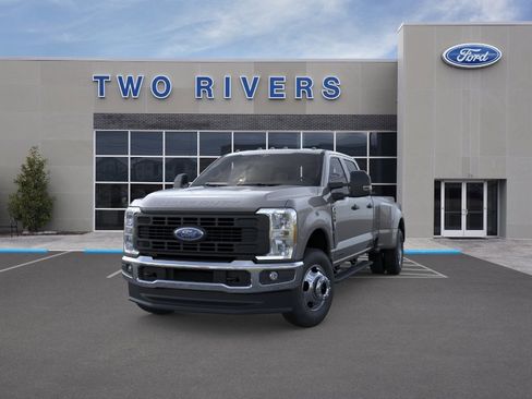 New 2026 Ford F350 XL w/ XL Chrome Package AWD/4WD image 2