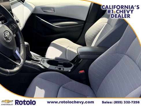 Used 2024 Toyota Corolla SE w/ SE Premium Package FWD image 17