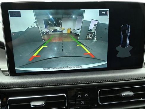 Certified 2023 Lincoln Nautilus Reserve w/ Luxury Package image 17