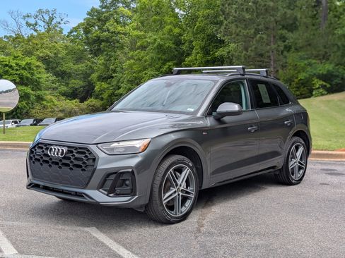 Used 2023 Audi Q5 e Premium Plus w/ Premium Plus Package AWD/4WD image 5