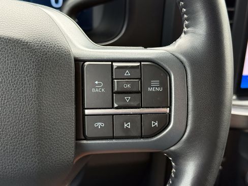 Used 2024 Ford F250 Lariat w/ Sport Appearance Package AWD/4WD image 25