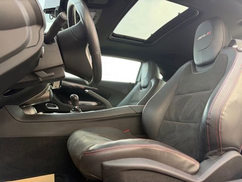 Used 2013 Chevrolet Camaro ZL1 image 10