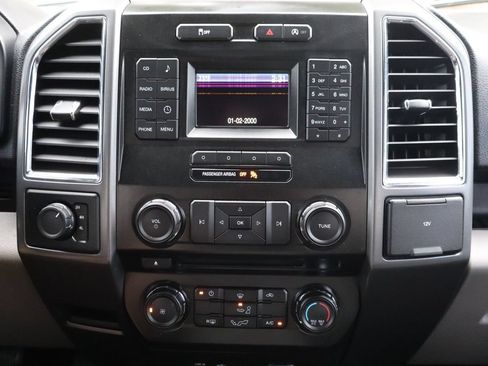 Used 2015 Ford F150 XLT w/ Equipment Group 301A Mid AWD/4WD image 34