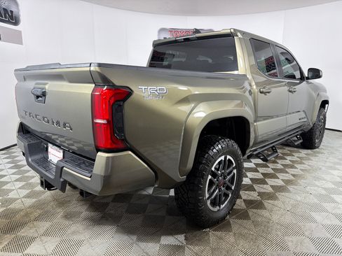 Used 2026 Toyota Tacoma TRD Sport RWD image 4
