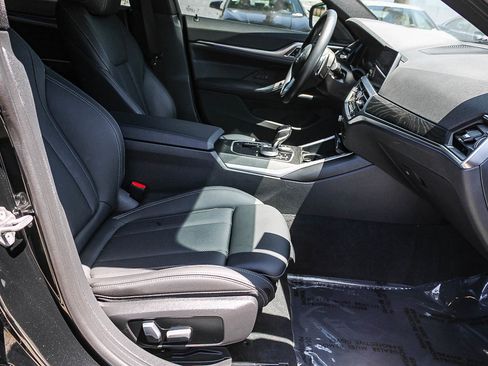 Certified 2022 BMW 430i w/ M Sport Package RWD image 16