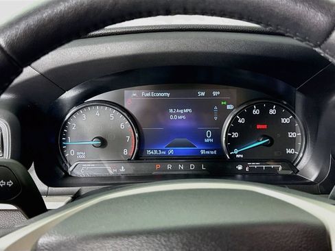 Used 2024 Ford Explorer XLT w/ Equipment Group 202A RWD image 13