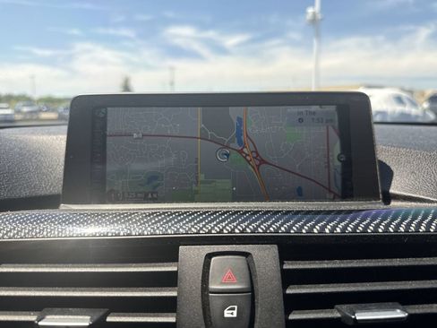 Used 2015 BMW M4 Convertible RWD image 20
