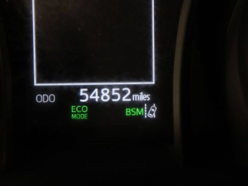 Used 2023 Toyota Camry SE FWD image 27