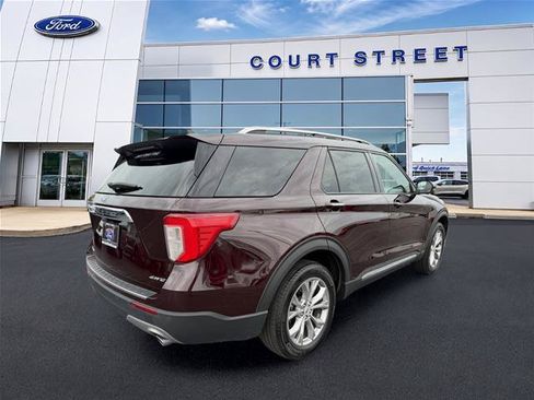 Certified 2023 Ford Explorer Limited w/ Equipment Group 301A AWD/4WD image 5