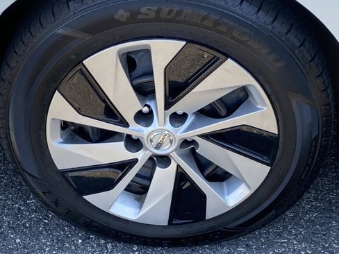 Used 2022 Nissan Altima 2.5 S FWD image 24