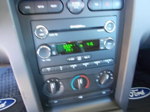 Used 2009 Ford Mustang GT image 75