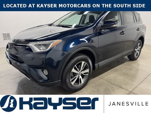 Used 2018 Toyota RAV4 XLE image 1