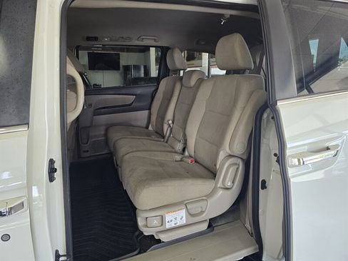 Used 2016 Honda Odyssey EX image 10