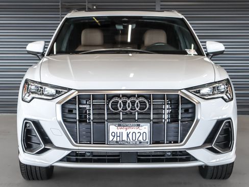 Used 2023 Audi Q3 2.0T Premium Plus w/ Premium Plus Package AWD/4WD image 14