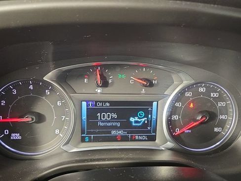 Used 2019 GMC Acadia SLT w/ LPO, Floor Liner Package AWD/4WD image 17