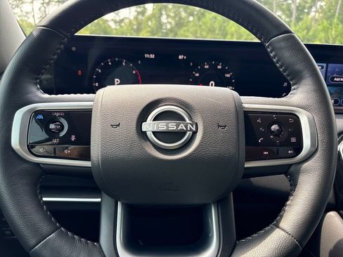 Used 2025 Nissan Armada SV RWD image 12