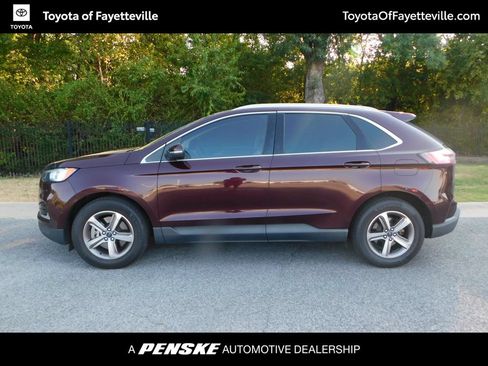 Used 2019 Ford Edge SEL w/ Equipment Group 201A AWD/4WD image 2