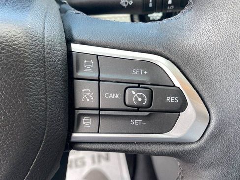 Used 2024 Jeep Compass Limited AWD/4WD image 19