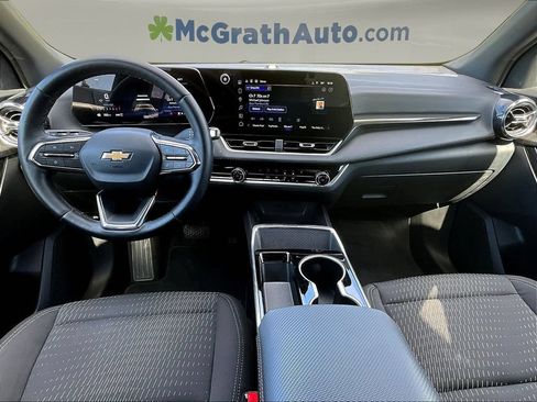 Used 2025 Chevrolet Equinox LT AWD/4WD image 10