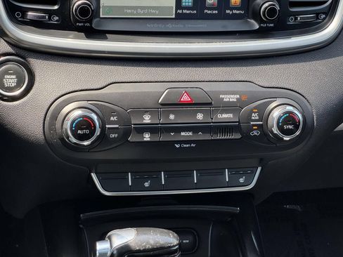 Used 2016 Kia Sorento SX AWD/4WD image 11