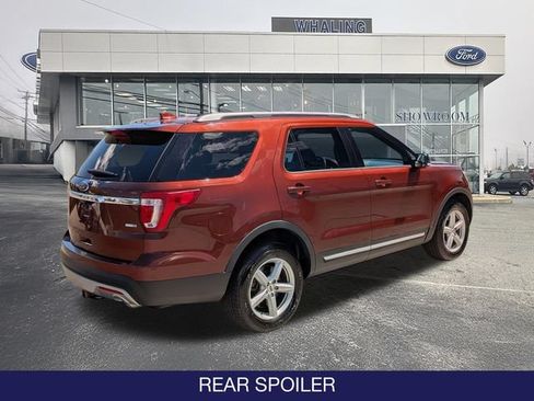 Used 2016 Ford Explorer XLT w/ Equipment Group 202A AWD/4WD image 8